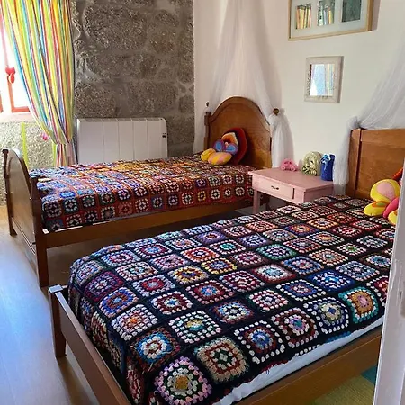 Casa Da Terra بيت للعطل *
